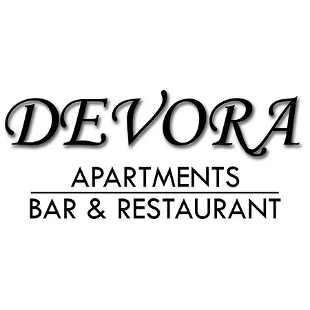 Danita & Diva Restaurant Bbq&pool Bar דירה *