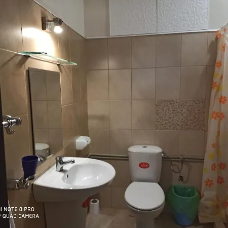 アパート Danita & Diva Restaurant Bbq&pool Bar *