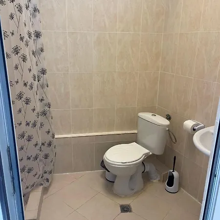 Danita & Diva Restaurant Bbq&pool Bar アパート ヴァルナ